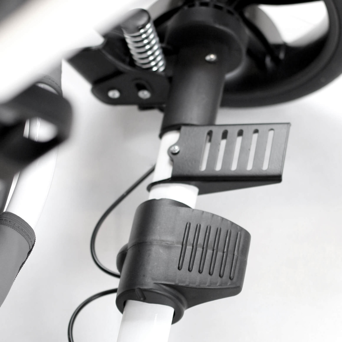 Коляска детская MyWam MEWA (Мева) фото 25